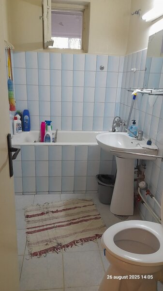 Lujerului 3 camere, 2 balcoane, stradal langa metrou Lujerului.